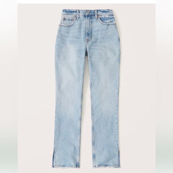 Abercrombie & Fitch Denim - Abercrombie Curve Love Ultra High Rise 90s Straight Jean
